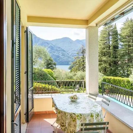 Apartment Carate Carate Urio