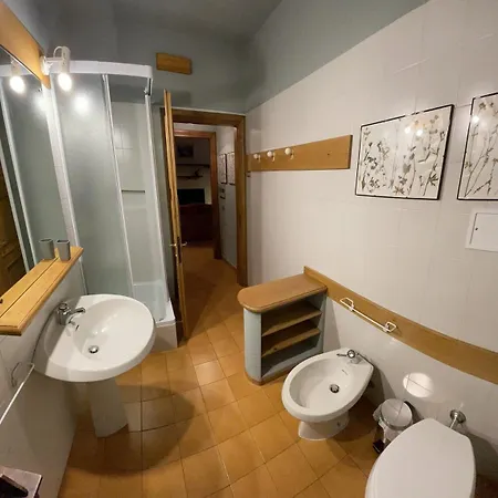 Apartment Carate